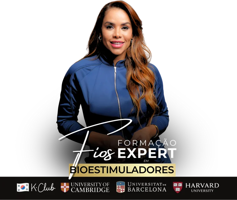 Dra. Tatiane Rodrigues com a marca Formação Expert em Fios Bioestimuladores e os selos K-Club, University of Cambridge, Universitat de Barcelona e Harvard University